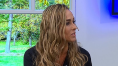 Se trata de Silvina Scheffler, ex pareja de Nito Artaza. Se trata de Silvina Scheffler, ex pareja de Nito Artaza.