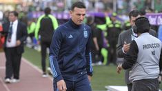 Lionel Scaloni refuerza a la defensa de la Selección. Lionel Scaloni refuerza a la defensa de la Selección.