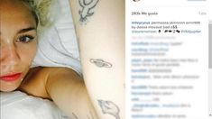 El insólito error en un tatuaje de Miley Cyrus que se hizo viral El insólito error en un tatuaje de Miley Cyrus que se hizo viral