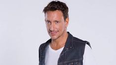 Desde hace años que el actor trabaja en el teatro, alejándose de la televisión. Desde hace años que el actor trabaja en el teatro, alejándose de la televisión.
