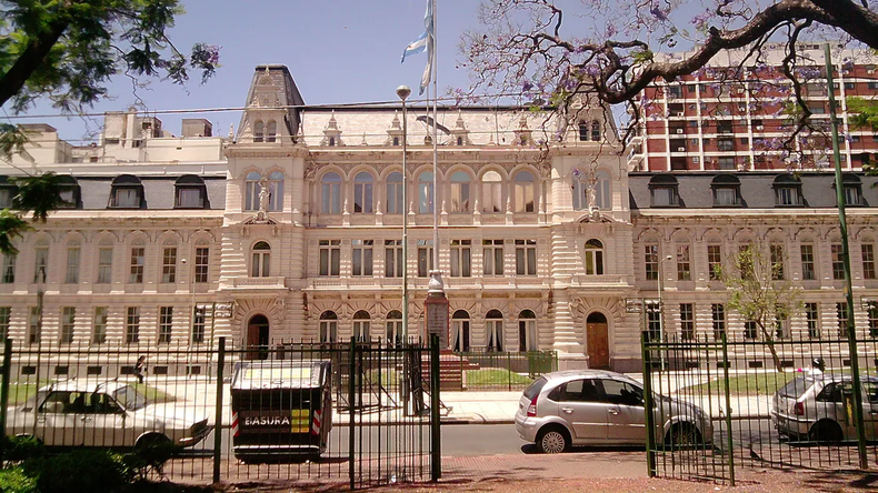 Palacio Pizzurno, sede de la secretaría de Educación.