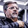Ricardo Caruso Lombardi, en problemas.