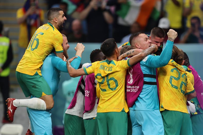 Australia dio la sorpresa y clasificó a octavos de final.