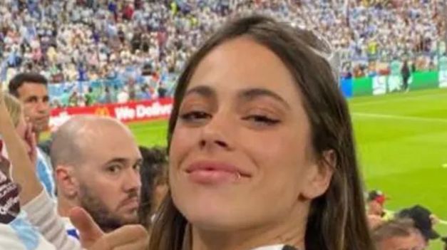 Tini también estuvo frente a México.