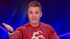 El conductor explicó a que se debió la irrupción de los encapuchados. El conductor explicó a que se debió la irrupción de los encapuchados.