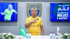 Roger Martínez firmó contrato con Al-Taawon hasta junio de 2026. Roger Martínez firmó contrato con Al-Taawon hasta junio de 2026.