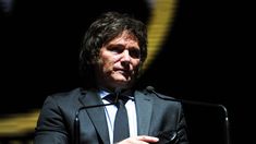 Milei busca apoyo en Juntos por el Cambio de cara al balotaje ante Sergio Massa.