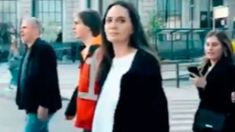 Dramático momento de Angelina Jolie en Ucrania Dramático momento de Angelina Jolie en Ucrania