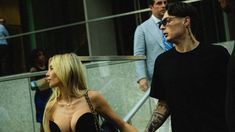 Peso Pluma confirmó su romance con Hanna Howell. Peso Pluma confirmó su romance con Hanna Howell.