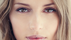 Lived in Makeup, unestilo de maquillaje con acabado natural e ideal para cualquier evento informal. Lived in Makeup, unestilo de maquillaje con acabado natural e ideal para cualquier evento informal.