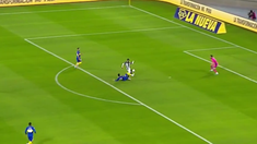 ¿Fue infracción de Rojo a Kaprof dentro del área? ¿Fue infracción de Rojo a Kaprof dentro del área?