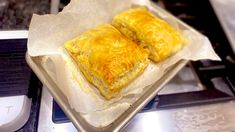 El paté (pattian en su idioma original) es una comida típica de haití.