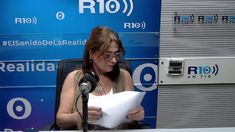 Marcela Feudale en radio 10. Marcela Feudale en radio 10.