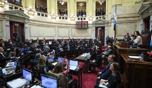 El Senado comenzará el debate a las 11. El Senado comenzará el debate a las 11.