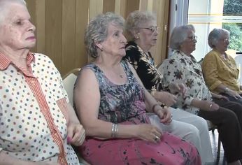 Los jubilados de ANSES reciben en septiembre un incremento en los haberes de acuerdo con la inflación de julio.