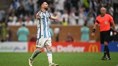 La Pulga y un calzado especial. La Pulga y un calzado especial.