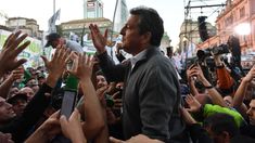 Sergio Massa anunció este lunes la suba del piso del Impuesto a las Ganancias. Sergio Massa anunció este lunes la suba del piso del Impuesto a las Ganancias.