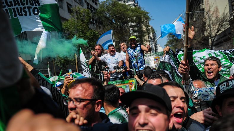 La CGT cruzó a Milei por sus dichos sobre los plazos fijos.