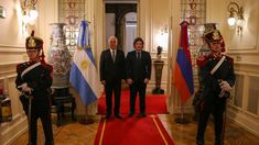 La foto de Milei junto a Vahagn Jachaturián.&nbsp;&nbsp;