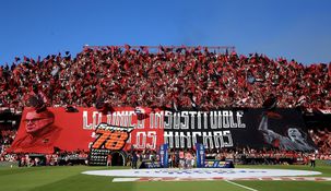 Newells tuvo un gran recibimiento contra Rosario Central.