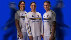 Boca presentó la nueva camiseta suplente, el modelo manga larga y del jugador: van desde $75.000 a $190.000 Boca presentó la nueva camiseta suplente, el modelo manga larga y del jugador: van desde $75.000 a $190.000