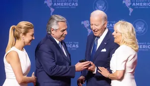 Alberto Fernández llegó a Estados Unidos y el miércoles se reúne con Joe Biden