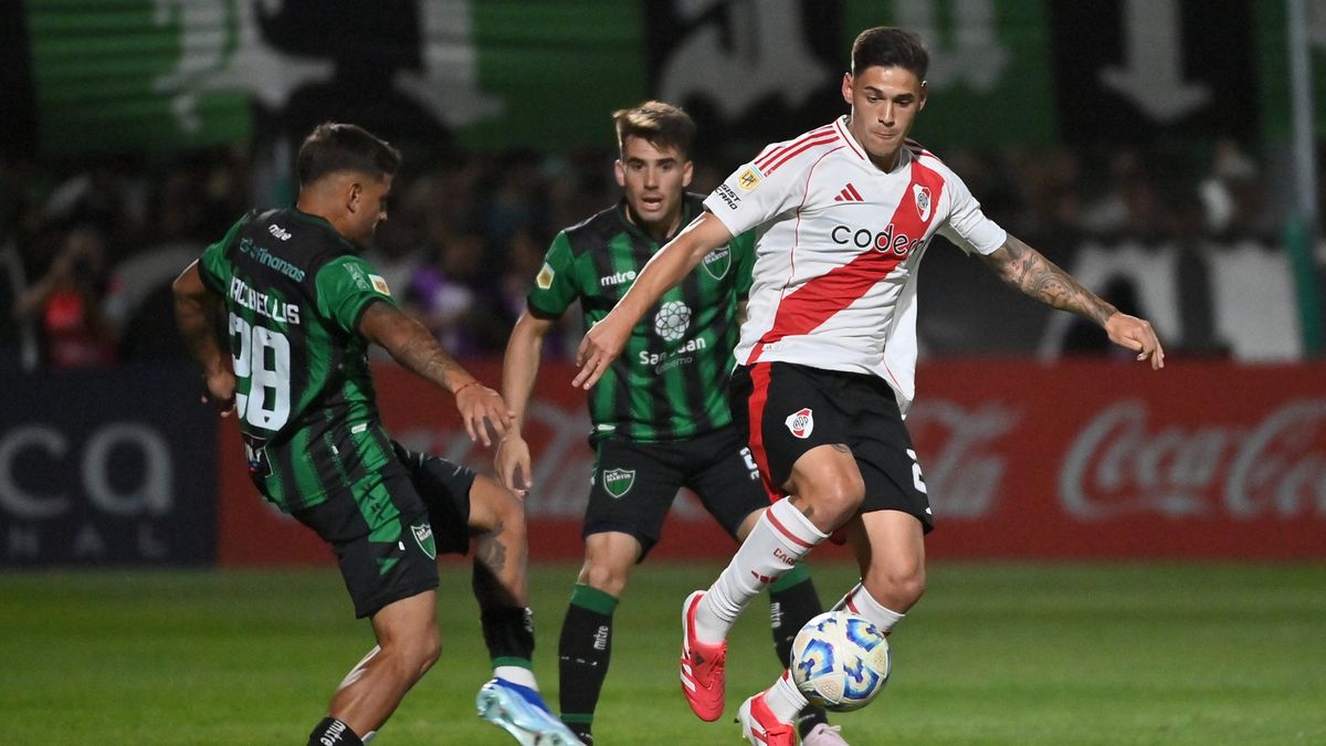 River - San Martín de San Juan: hora, formaciones y TV