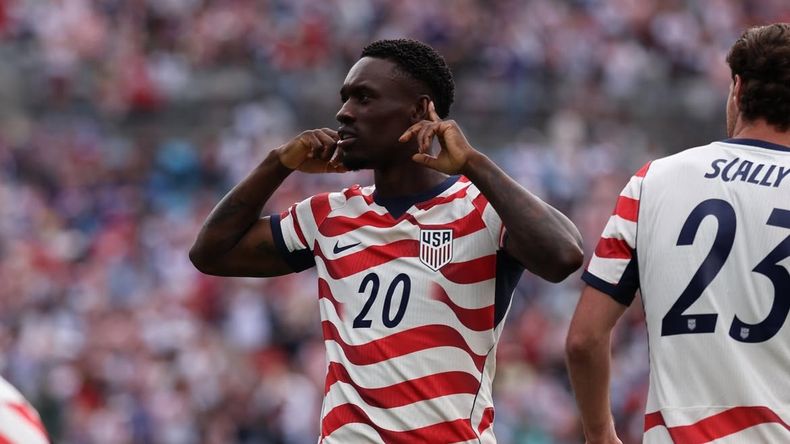 Folarin Balogun, el jugador estadounidense que fue reincorporado a pedido de Donald Trump.