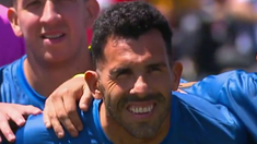 Carlos Tevez debutó en la Copa Potrero. Carlos Tevez debutó en la Copa Potrero.