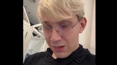 Brunenger tuvo una discusión con una mujer en un probador de ropa: Esta vieja está diciendo cualquier cosa Brunenger tuvo una discusión con una mujer en un probador de ropa: Esta vieja está diciendo cualquier cosa