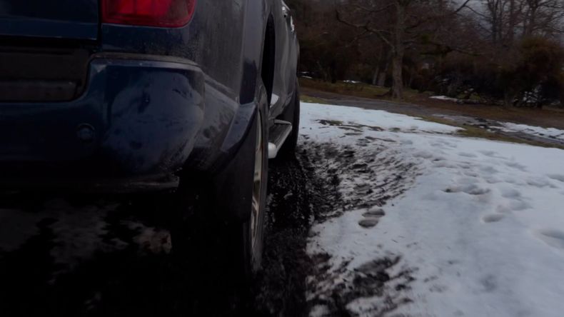 La mezcla de barro y nieve puede ser un combo muy desafiante para transitar.