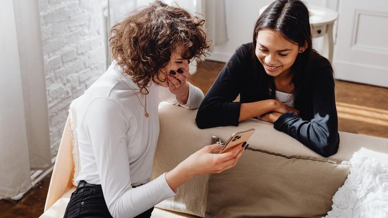 Crear stickers con fotos propias o de personas cercanas ya era divertido, y ahora será aún más fácil y rápido de hacer sin tener que salir de la aplicación.  