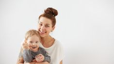 Titulares de AUH con tres hijos podrán sumar un alto monto por la Tarjeta Alimentar. Titulares de AUH con tres hijos podrán sumar un alto monto por la Tarjeta Alimentar.