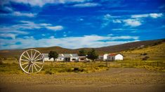 La historia de Cajón de Ginebra Grande es un viaje en el tiempo que transporta a los visitantes a principios del siglo XX. La historia de Cajón de Ginebra Grande es un viaje en el tiempo que transporta a los visitantes a principios del siglo XX.