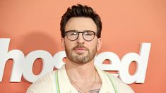 Aún sigue la incógnita de cuál sera el personaje de Chris Evans en su próxima película. Aún sigue la incógnita de cuál sera el personaje de Chris Evans en su próxima película.