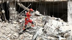 A pesar del anuncio de una tregua de Donald Trump, Irán denuncia nuevos ataques y el precio del petróleo se dispara A pesar del anuncio de una tregua de Donald Trump, Irán denuncia nuevos ataques y el precio del petróleo se dispara