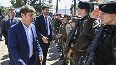 Kicillof y Pullaro durante el acto en San Nicolás. Kicillof y Pullaro durante el acto en San Nicolás.