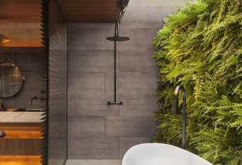 Chau a las bañeras tradicionales: esta es la tendencia que pisa fuerte en 2026. Chau a las bañeras tradicionales: esta es la tendencia que pisa fuerte en 2026.