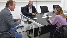 El gobernador entrerriano es el undécimo en apoya la transformación de industria nacional. El gobernador entrerriano es el undécimo en apoya la transformación de industria nacional.