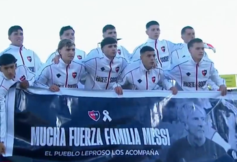 Los futbolistas de Newells respaldaron a Lionel Messi.