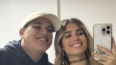 el conmovedor mensaje de julieta poggio tras el accidente de thiago medina: me acuesto... el conmovedor mensaje de julieta poggio tras el accidente de thiago medina: me acuesto...