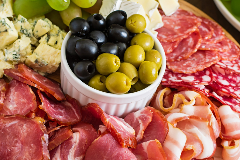 Los mejores beneficios en picadas y bebidas son con la Cuenta DNI.