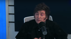 El jefe de Estado durante la entrevista con Alejandro Fantino. El jefe de Estado durante la entrevista con Alejandro Fantino.