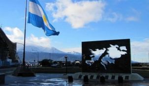 El Gobierno argentino remarcó que no claudicará en el reclamo de soberanía sobre las Islas Malvinas. El Gobierno argentino remarcó que no claudicará en el reclamo de soberanía sobre las Islas Malvinas.