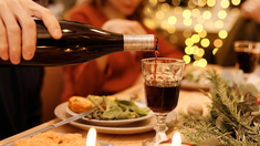 ¿Mesa adentro o mesa afuera? La gran incógnita para Año Nuevo.