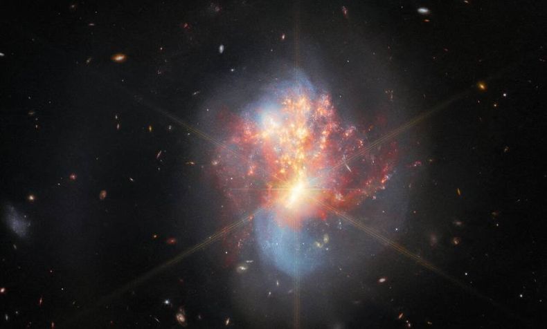 El telescopio espacial James Webb localizó la galaxia más lejana en el Universo
