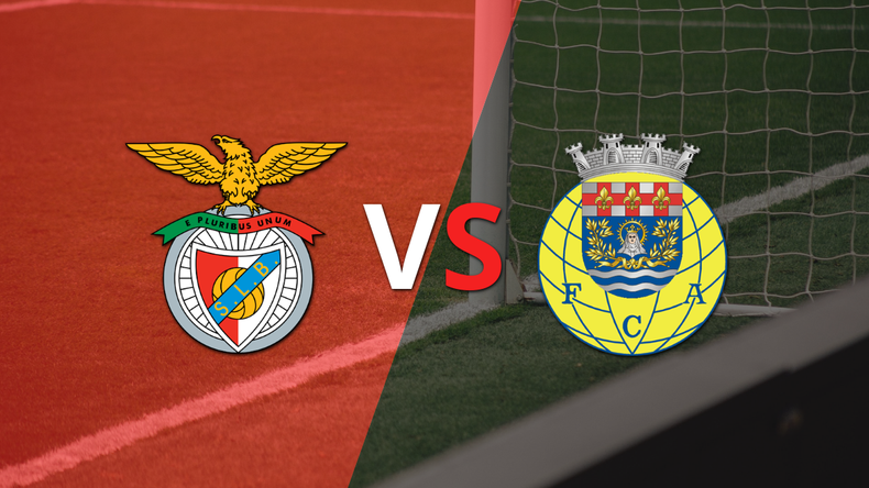 Rafa Silva impulsó la victoria de Benfica frente a Arouca con dos goles