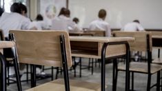 Un joven le hizo un trabajo práctico a la que le gusta y, tras el resultado, ella lo bloqueó. Un joven le hizo un trabajo práctico a la que le gusta y, tras el resultado, ella lo bloqueó.