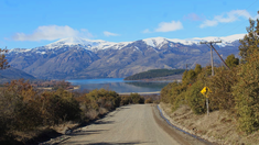 Turismo en Argentina: el pueblo de 87 habitantes de la Patagonia con un lago espectacular. Turismo en Argentina: el pueblo de 87 habitantes de la Patagonia con un lago espectacular.