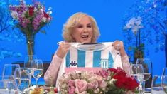 Mirtha Legrand habló sobre su retiro de la televisión y sorprendió. Mirtha Legrand habló sobre su retiro de la televisión y sorprendió.